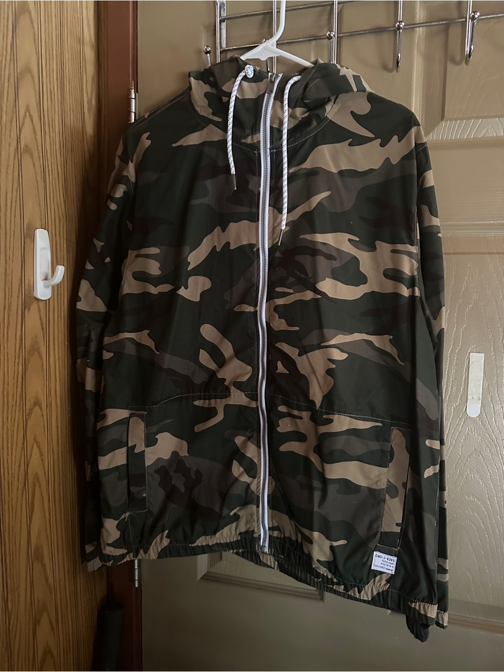 Denim & Flower Men's Camouflage Hooded Windbreaker - Green & Brown